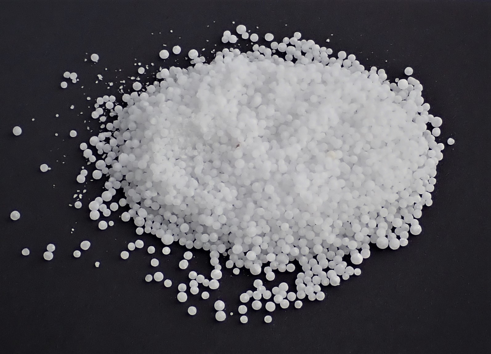 Prilled Urea